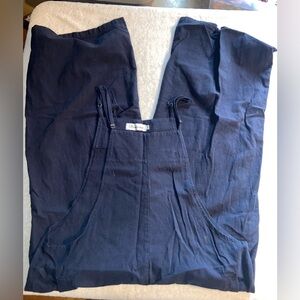 Navy romper Sz X-LARGE